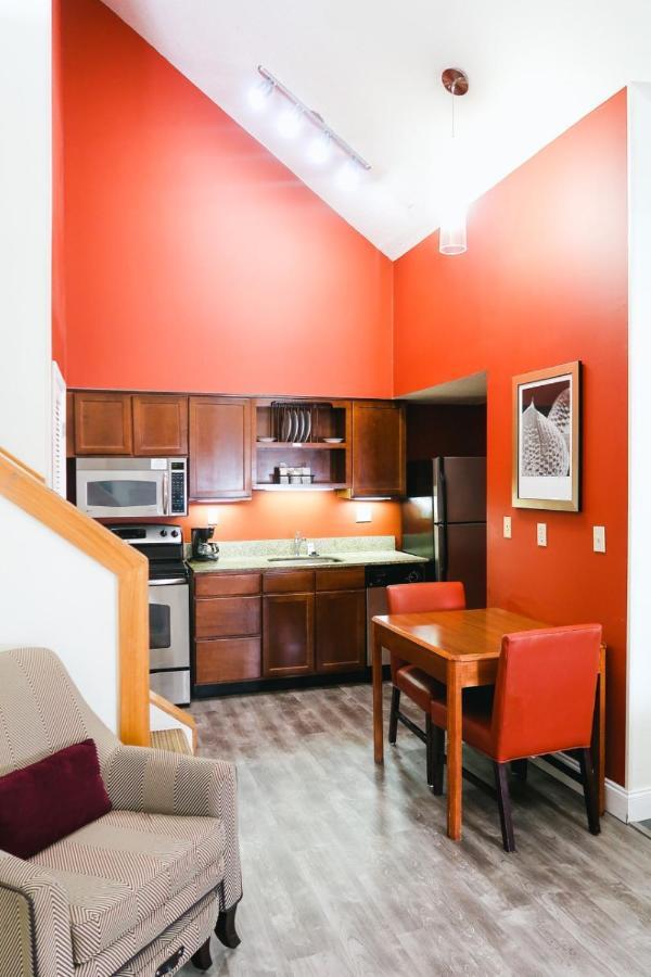 Tysons Corner Suites, A Baymont By Wyndham Vienna Exterior foto